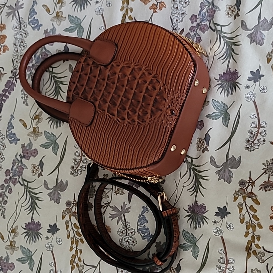 Purse / Handbag With Belt